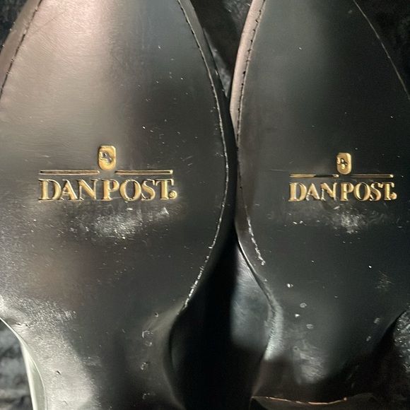 DAN POST Milwaukee round toe black leather cowboy boots. Size: 9 1/2 - Picture 7 of 11